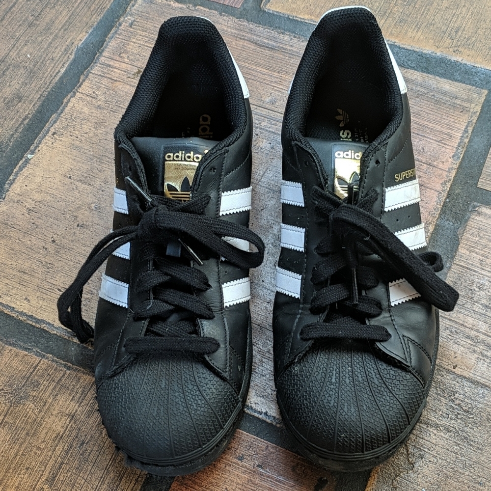 Adidas Superstar